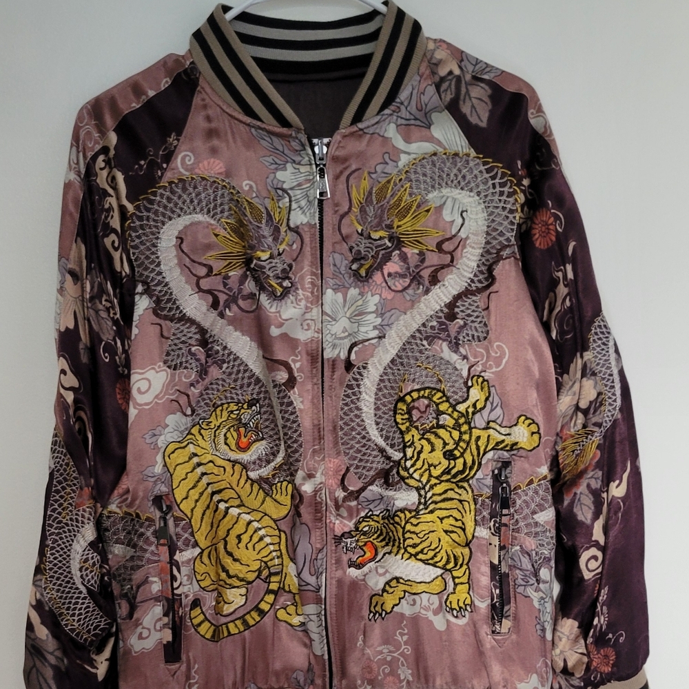 Dragon and Tiger Embroidered Bomber Jacket S